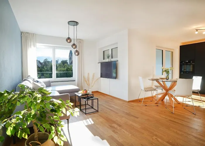 Voyage Stadtoase Am Fluss I Zentral I Freier Parkplatz I Wifi I Netflix I Aufzug